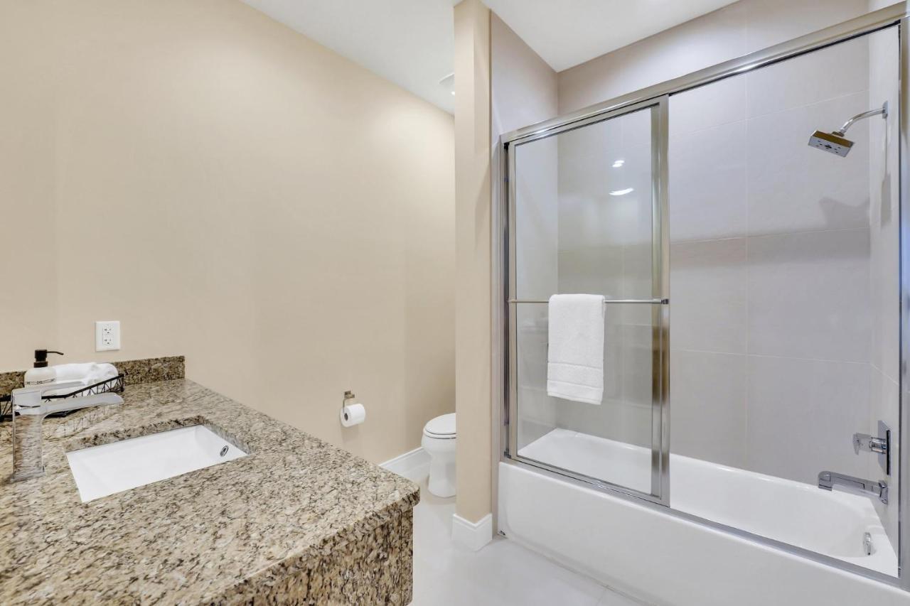 Luxury Villa Less Than A Mile From Disneyworld -Bonus Elevator- Orlando Exterior photo